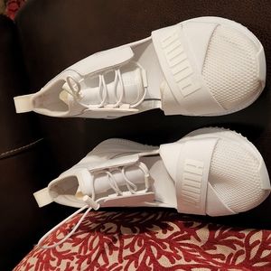 Puma Avid Rihanna Fenty